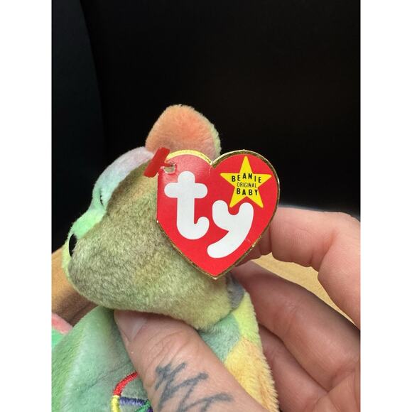 TY Peace The Bear Beanie Babies 1996 Collectible With Tag Errors: RETIRED & RARE - Picture 9 of 16